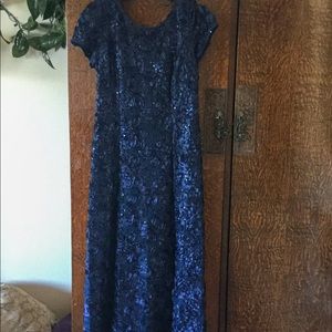 Alex All Over Lace Long Evening Navy Dress